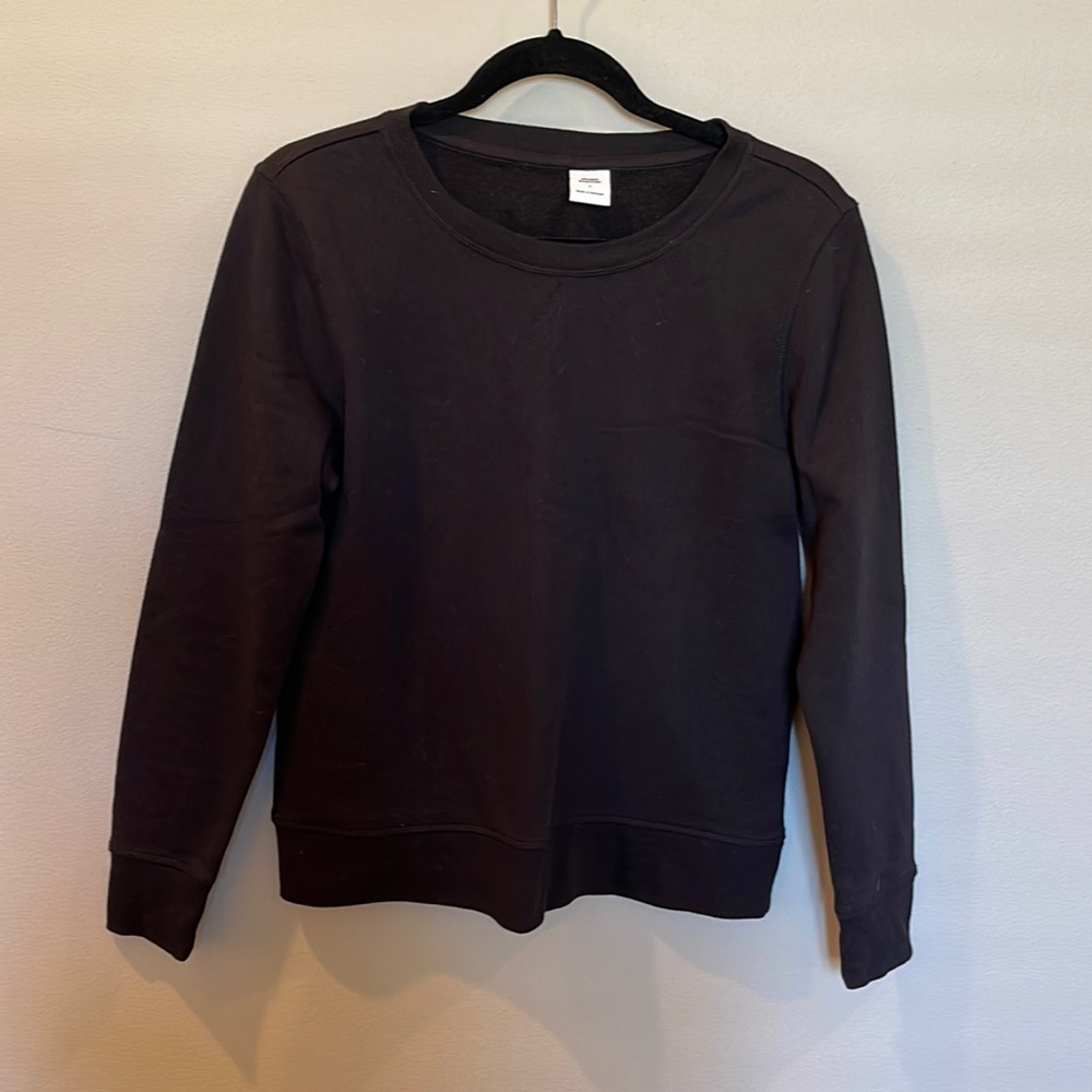 Amazon Essentials Black Crewneck Sweatshirt, S